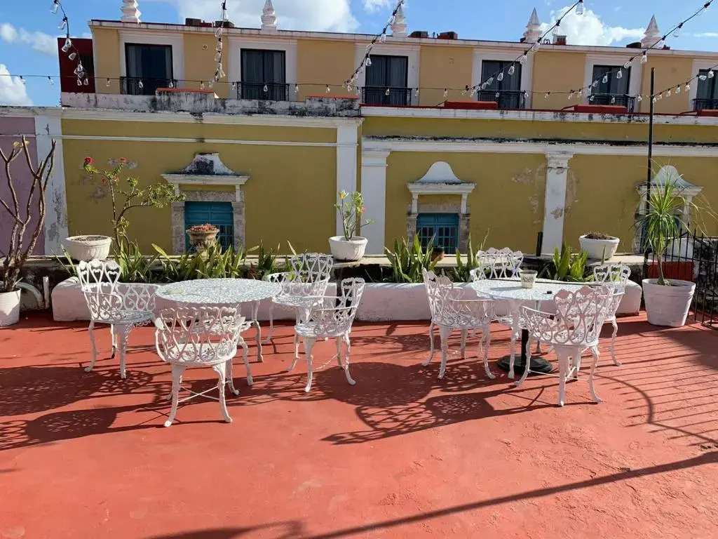 Hotel Residencial Edzná Calle 10