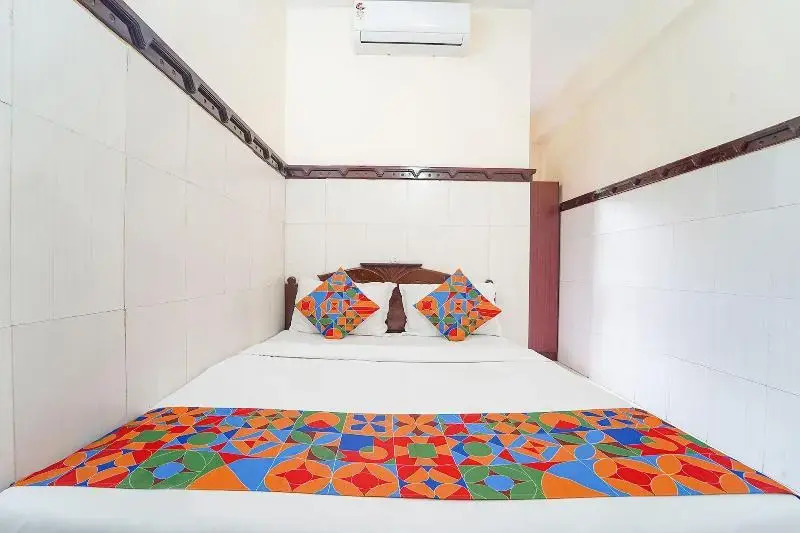 OYO 40141 Ascot Hotel