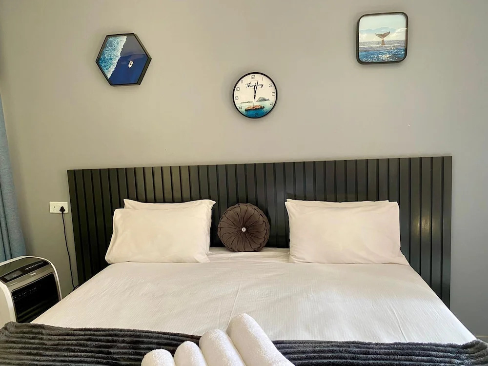 Executive Studio Apartment Near the Airport - 2320