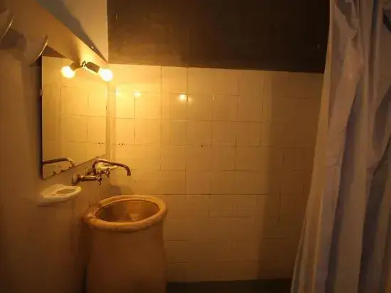 ASARAG GUEST HOUSE, YOGA & Surf