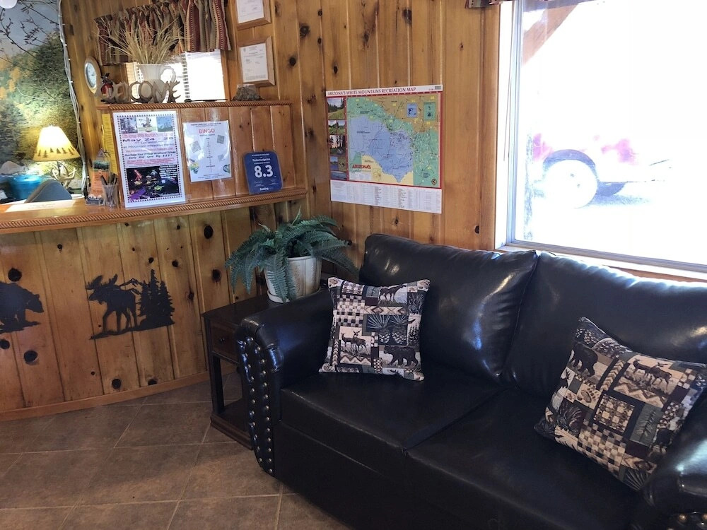 Antlers Inn