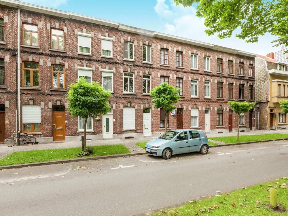 Holiday Home in Kortrijk for 8 Person
