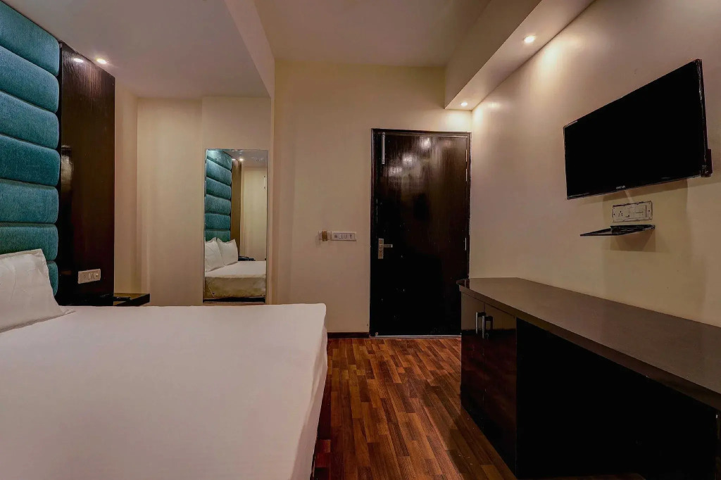 Hotel O Golden King