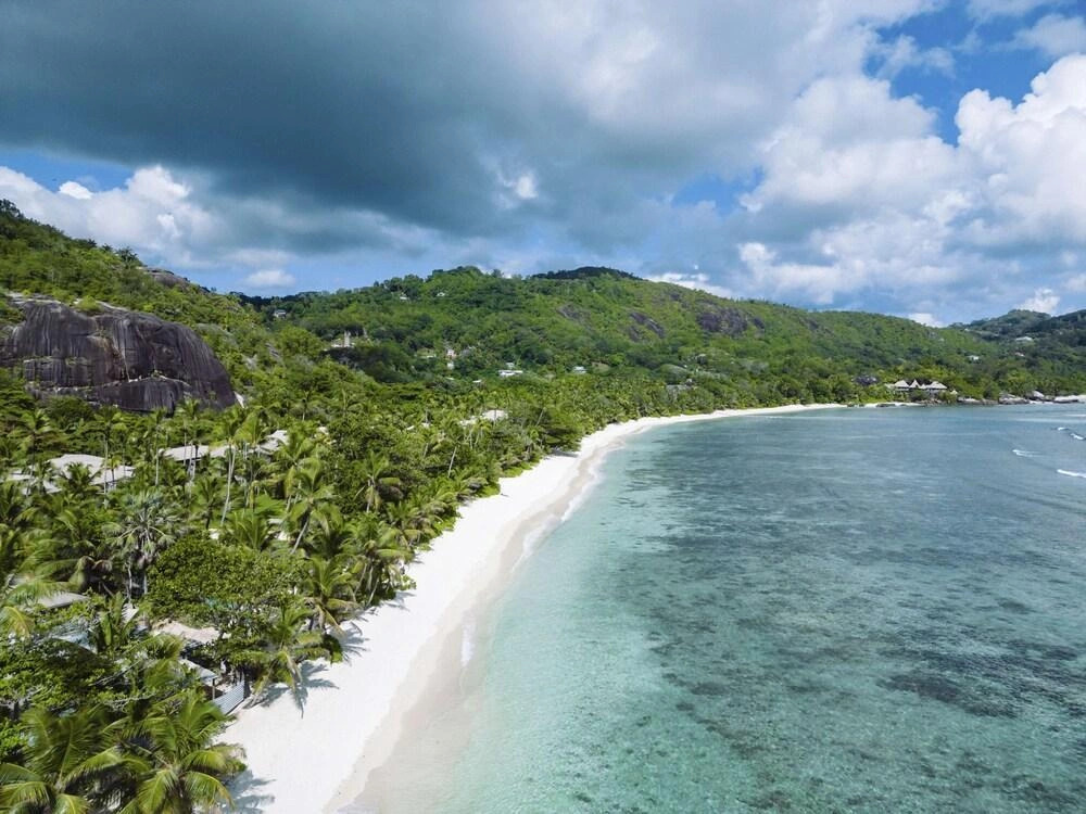 Pineapple Beach Villas