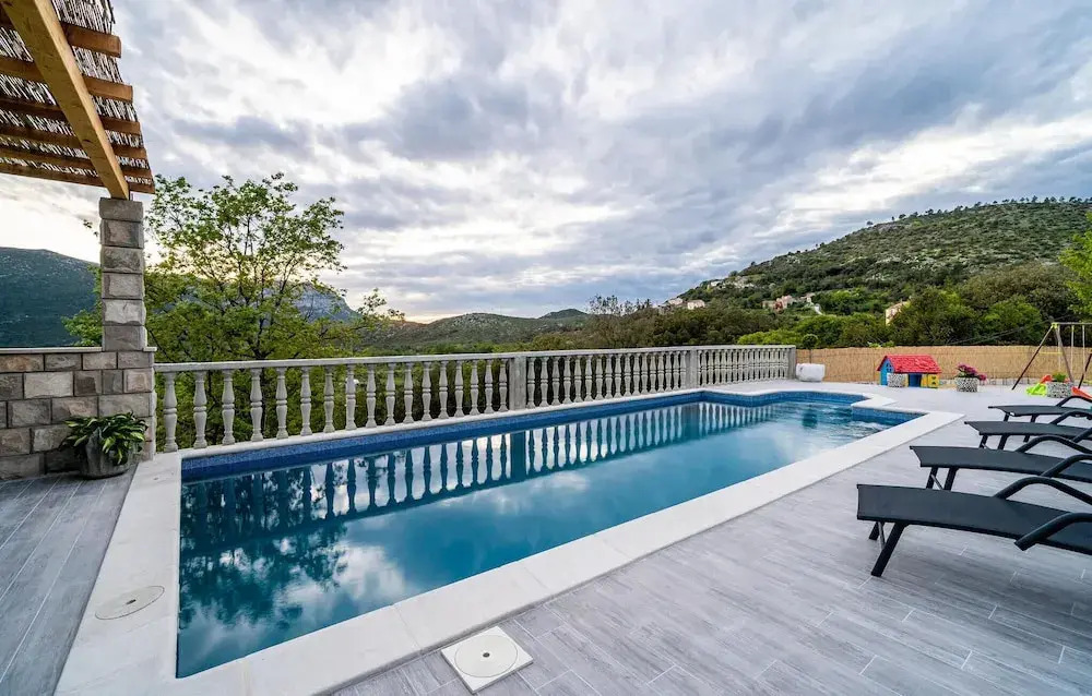 Amazing Home in Ston With Outdoor Swimming Pool, Wifi and 4 Bedrooms