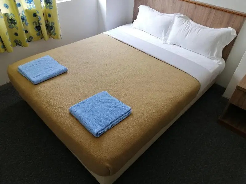 Safari Hotel by OYO Rooms