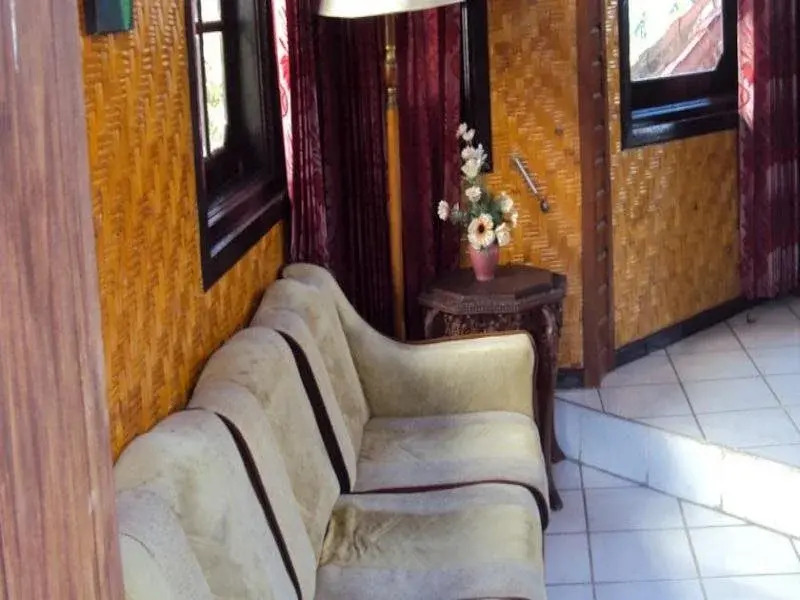 Puri Agung Inn