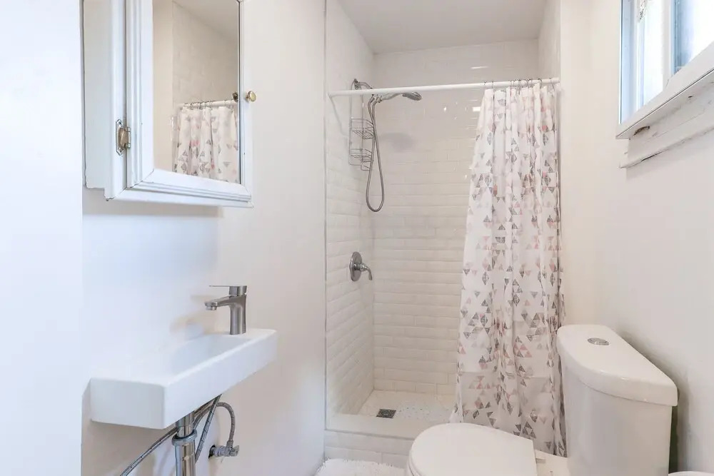 Cozy Bridgeport Apartment: 2 Mi to Downtown!