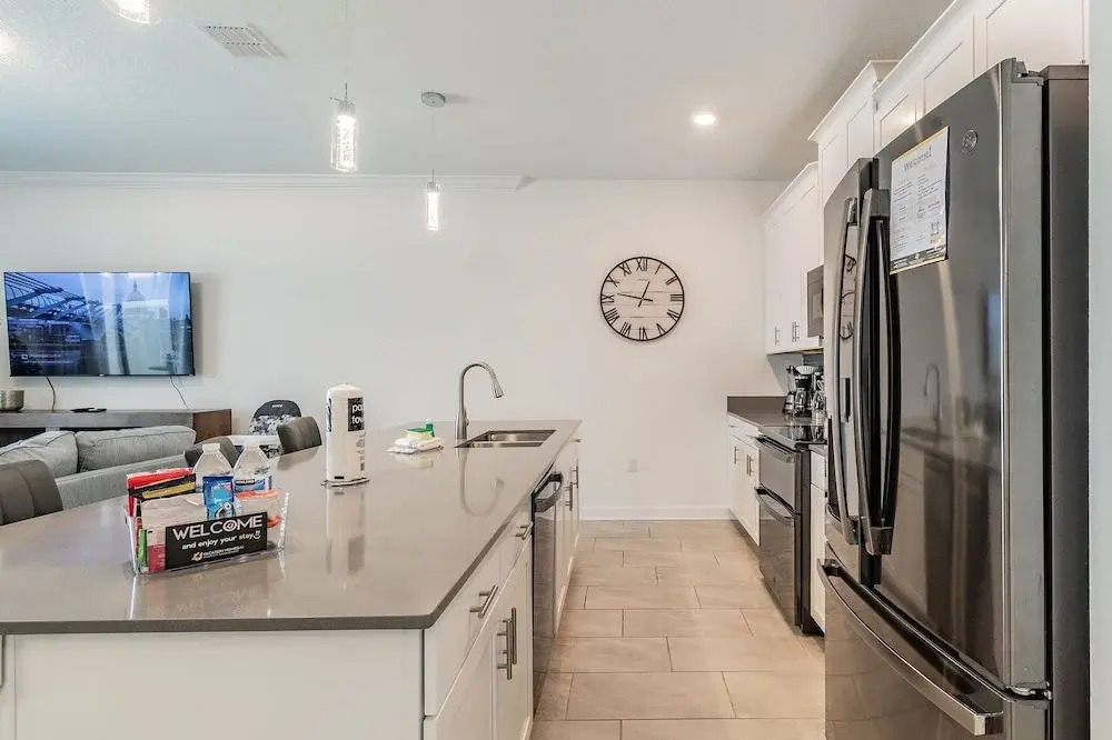 Luxury 4bd/3ba Home Storey Lake
