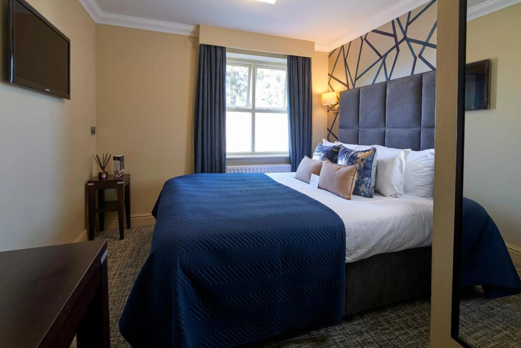 Mandolay Hotel Guildford