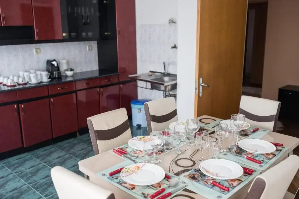 C Central Apartament