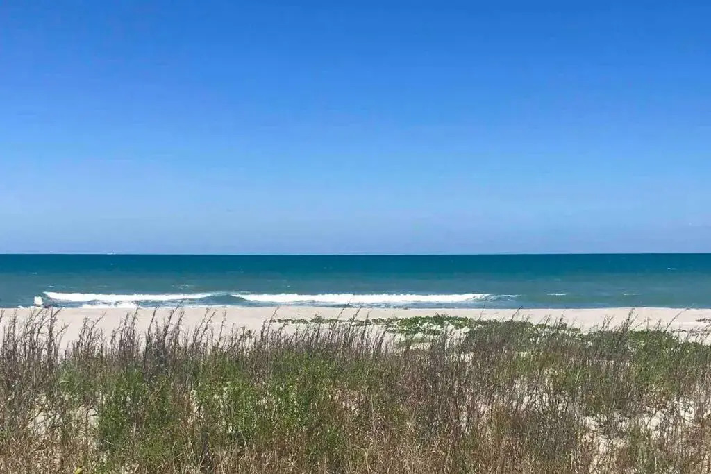 Sparkling 2bed 1bath Beach Home - Unit 214