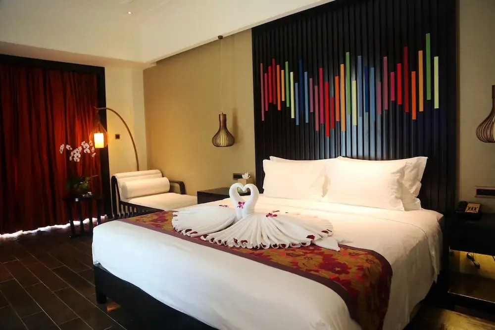 Mangrovetree Resort World  - Yelin