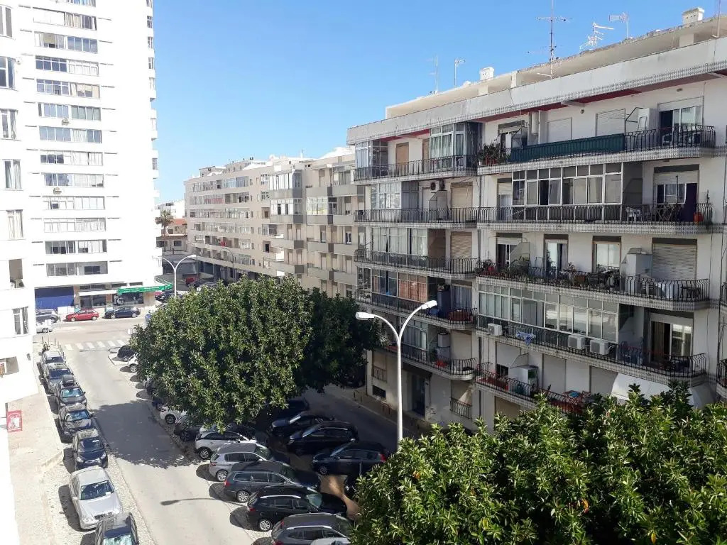 T2 Mira Praia 4- Familiar, 80mt Praia, Wifi