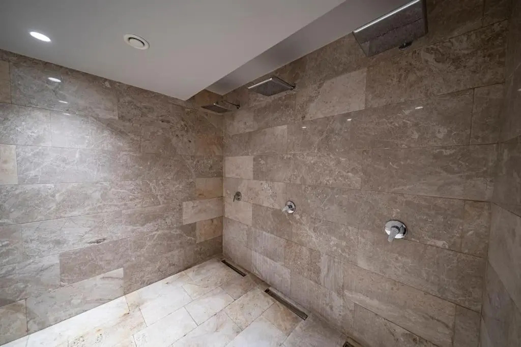 Classy, modern furnished residence-7/24 security ( benesta 121 )