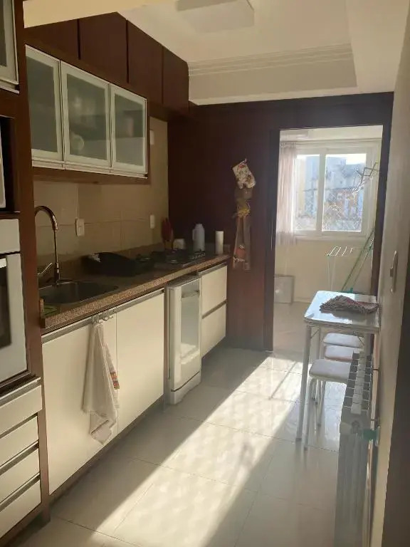 Lindo apartamento no centro de Canela