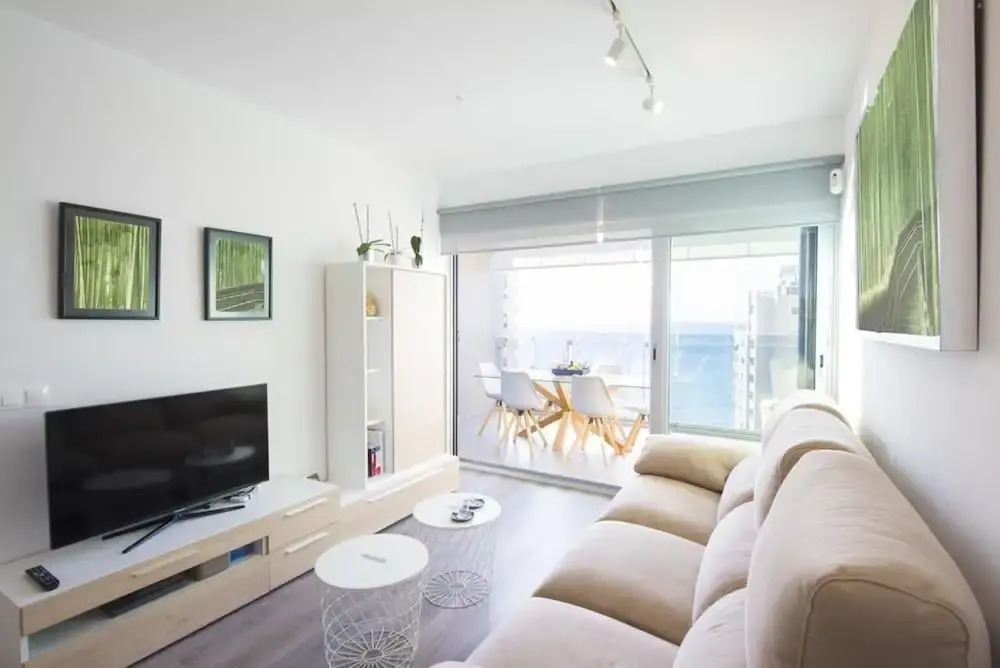 Apartment - 2 Bedrooms with WiFi and Sea views - 107480