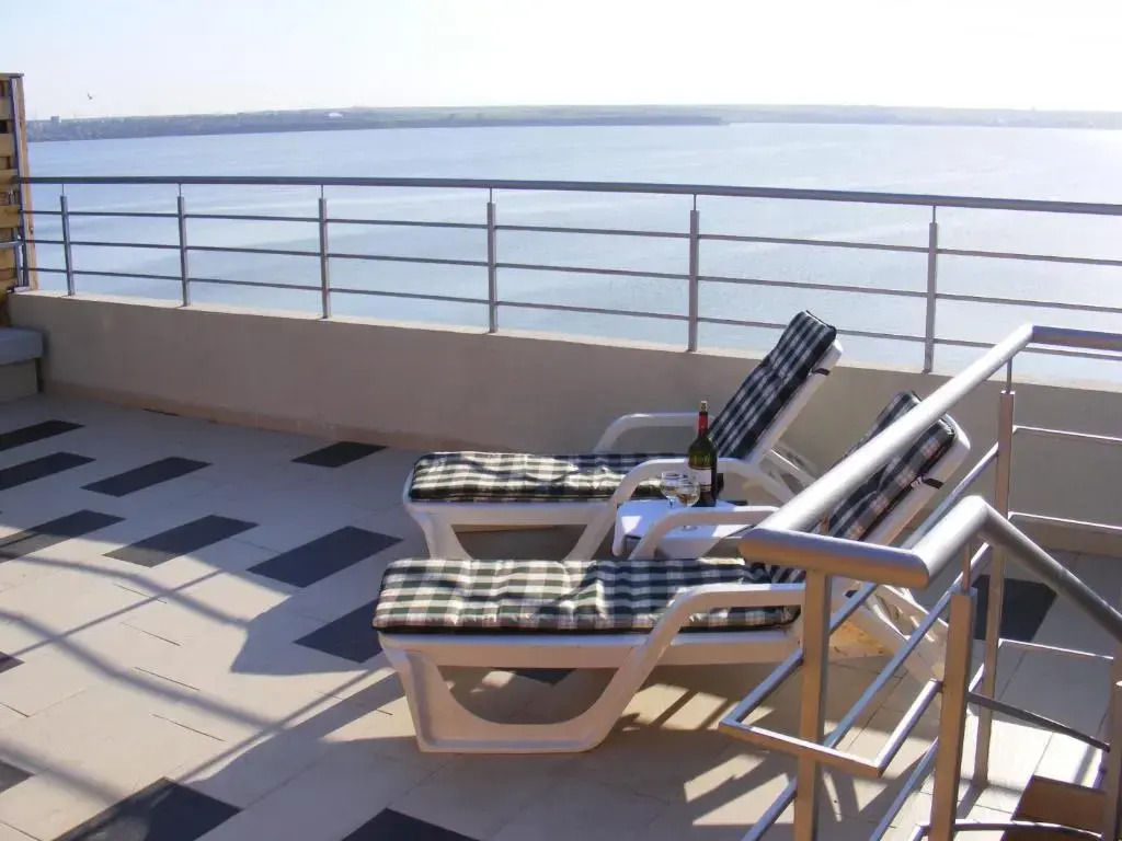 Elena's Terrace