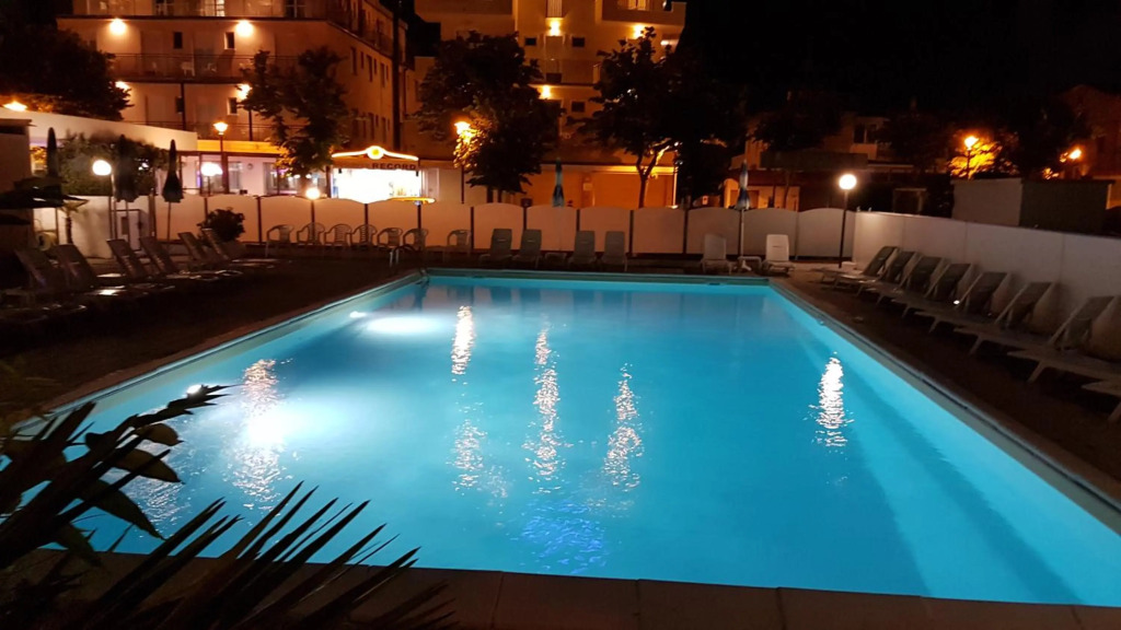 Hotel Corinna