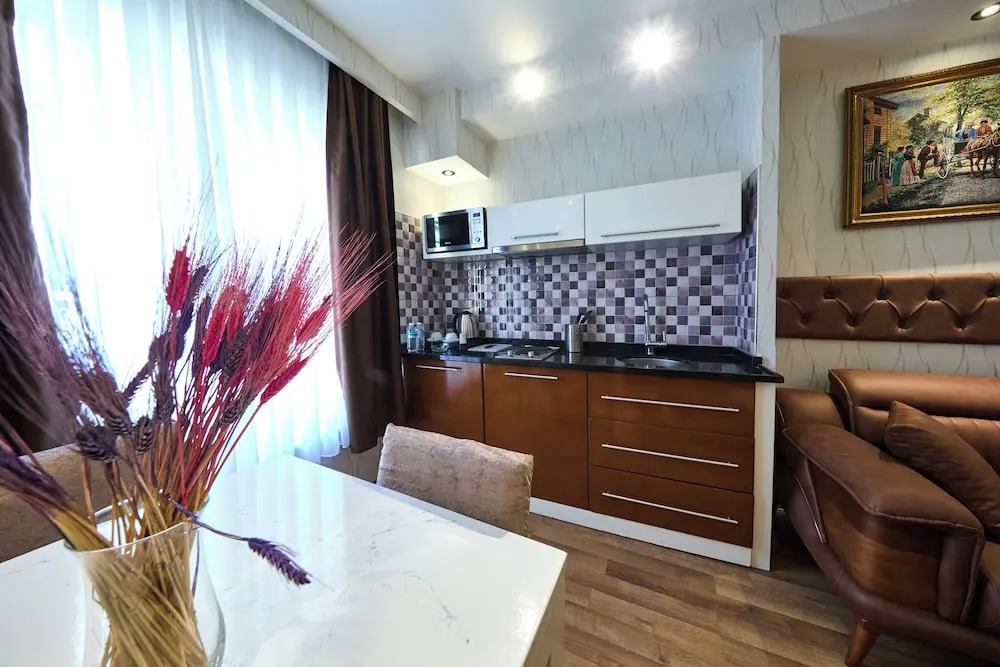 Hotel Taksim Home