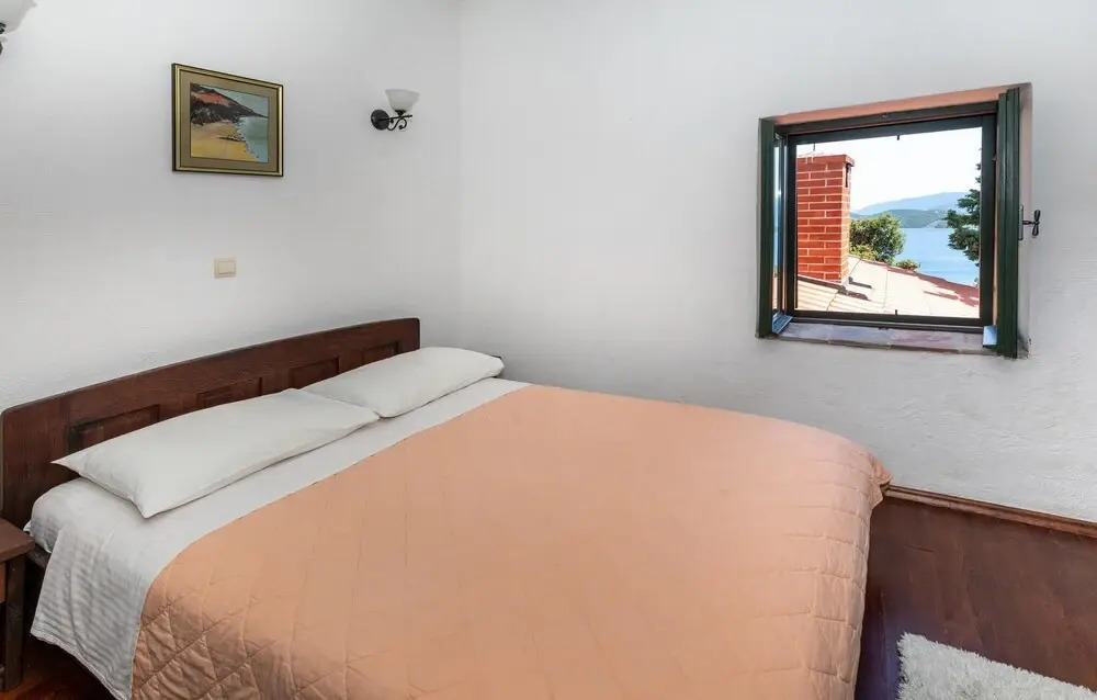 Stunning Home in Duboka With 5 Bedrooms, Wifi and Outdoor Swimming Pool
