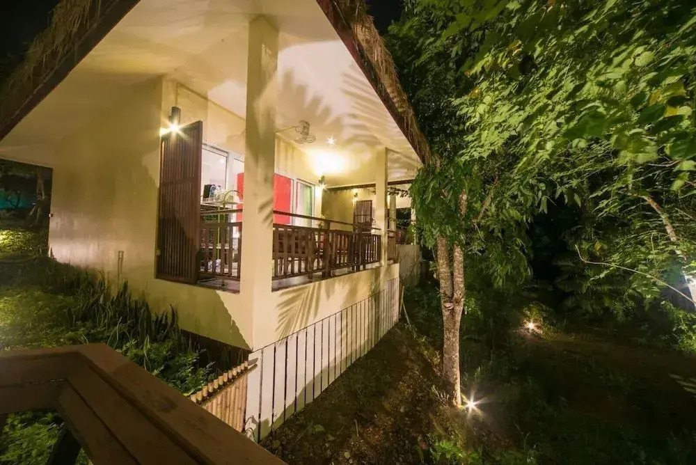 Elysian Koh Chang Bungalows and Pool Villa