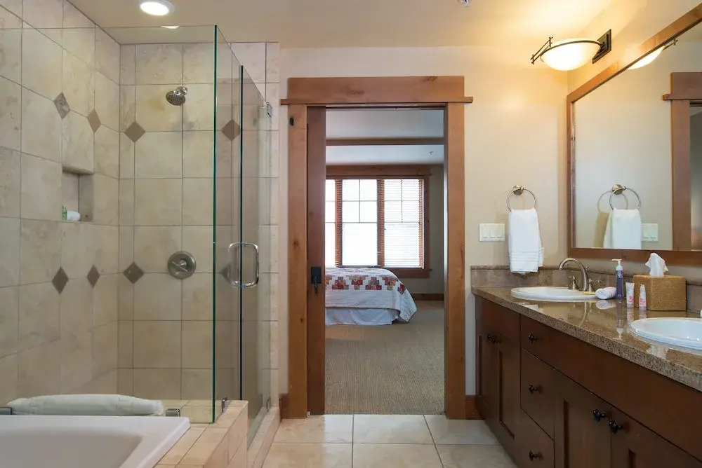 Catamount Condo #306 2 Bedrooms 2.5 Bathrooms Condo