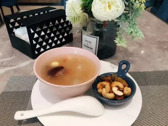 Crystal Hotel Jingan Darongcheng Hutai Road