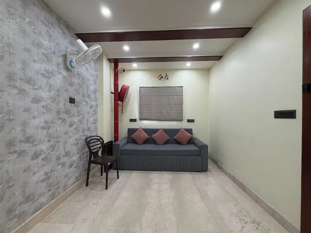 Hotel Divyanshi Inn