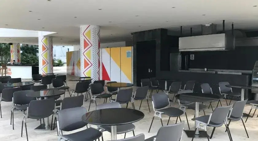Edificio Seaway 935 ( Hotel Sonesta)