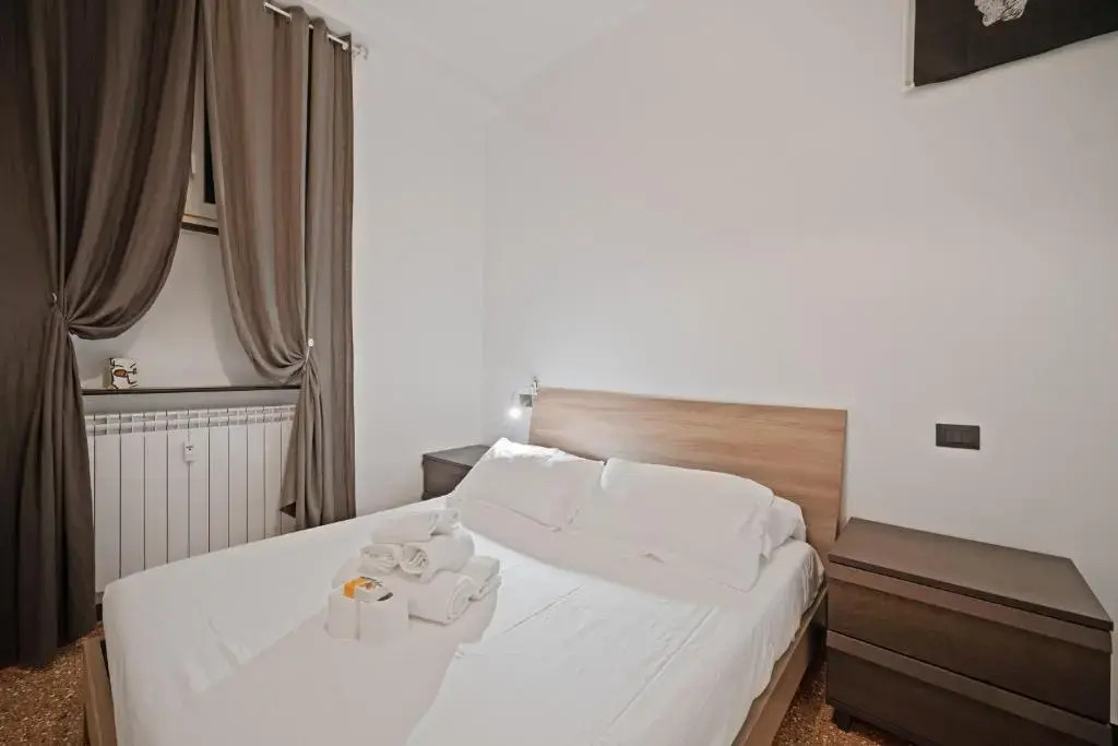 Sampierdarena Apartment con Patio Privato