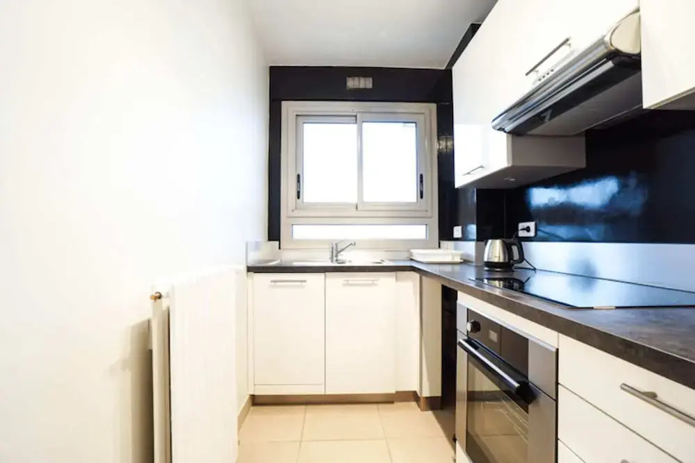 Charming Apartment Near Montparnasse