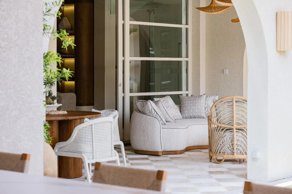 Akara Villa