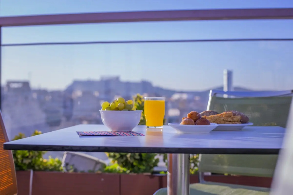 Novus City Hotel