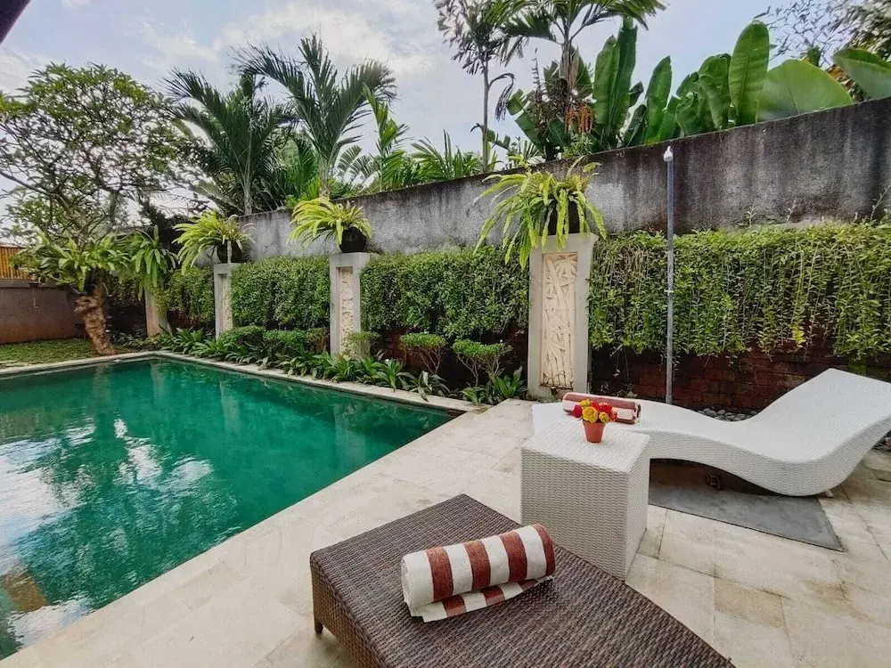 Villa Putih Berawa