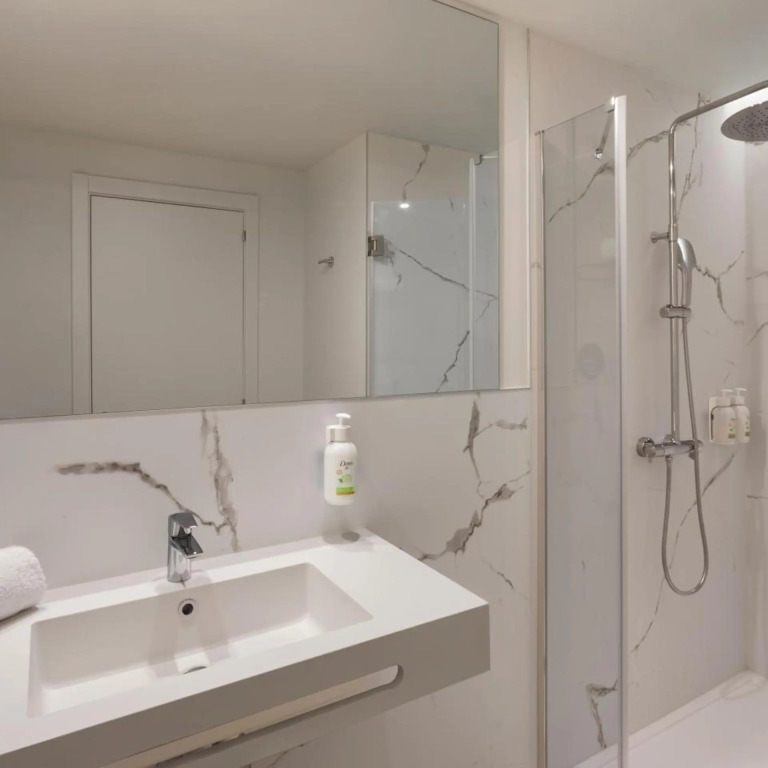B&B HOTEL Madrid Vallecas La Gavia