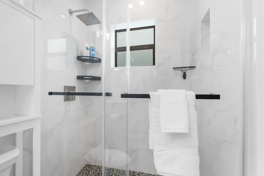 Lauderdale 1 Bedroom Lux by Opus