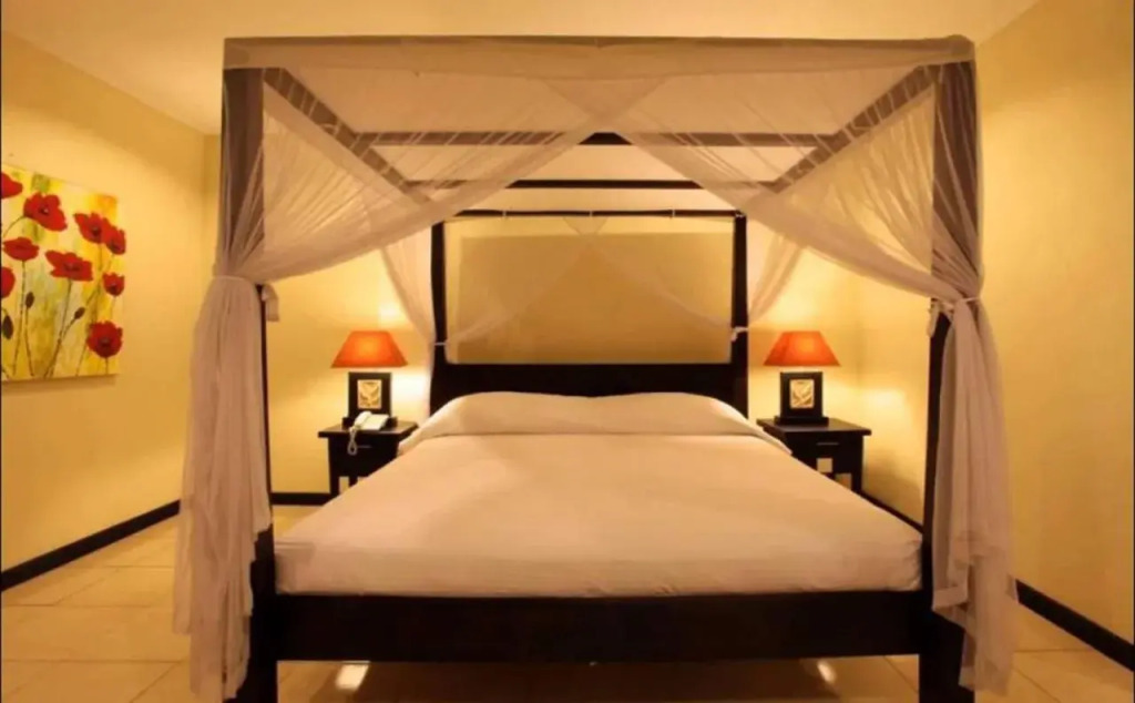 Hotel Intansari