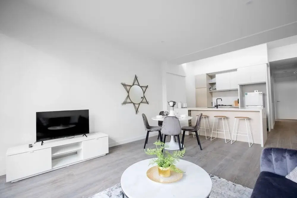 Designer Warm Home@mooneeponds+parking/wifi