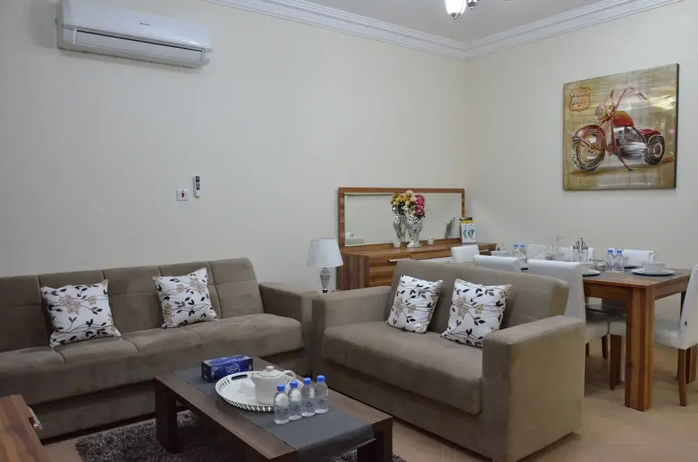 Emerald Suites