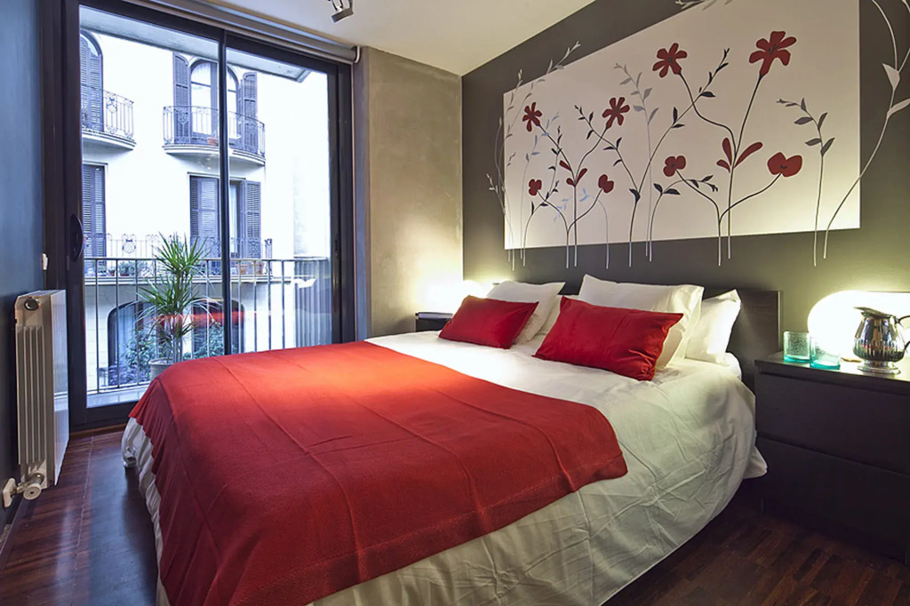My Space Barcelona Executive Apartments Center