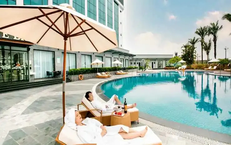 Songlam Waterfront Hotel - 藍江酒店