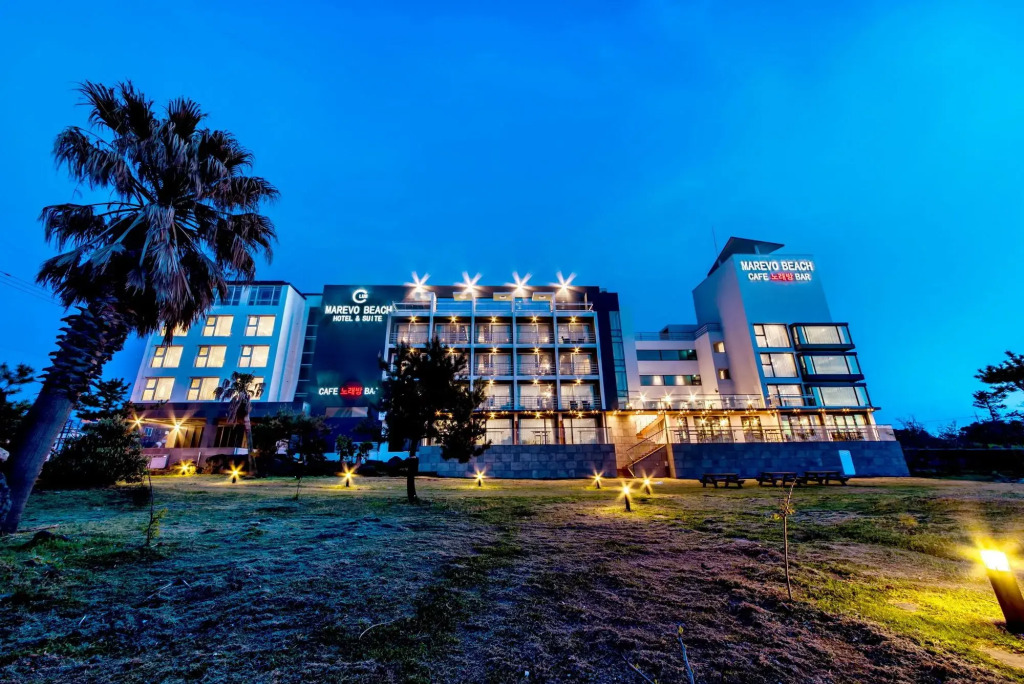 Marevo Beach Hotel