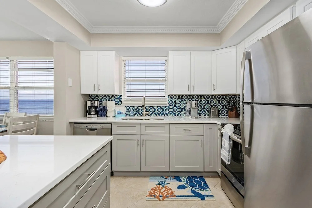 Beach Villas # 506-250 Estero Blvd apts