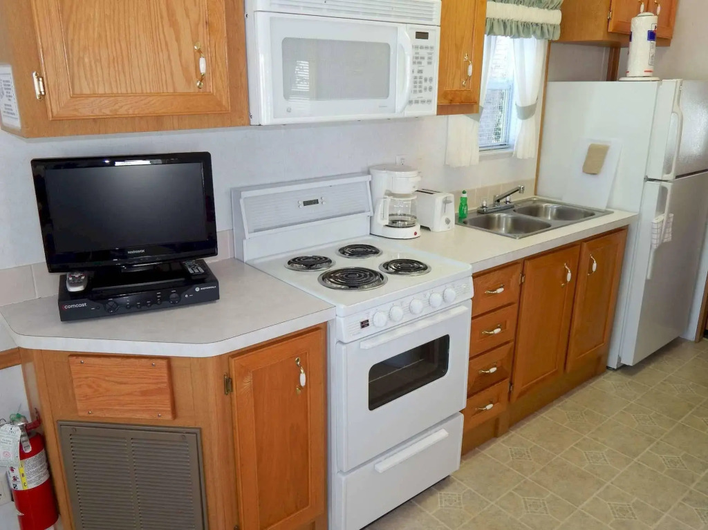 Road Runner Travel Resort