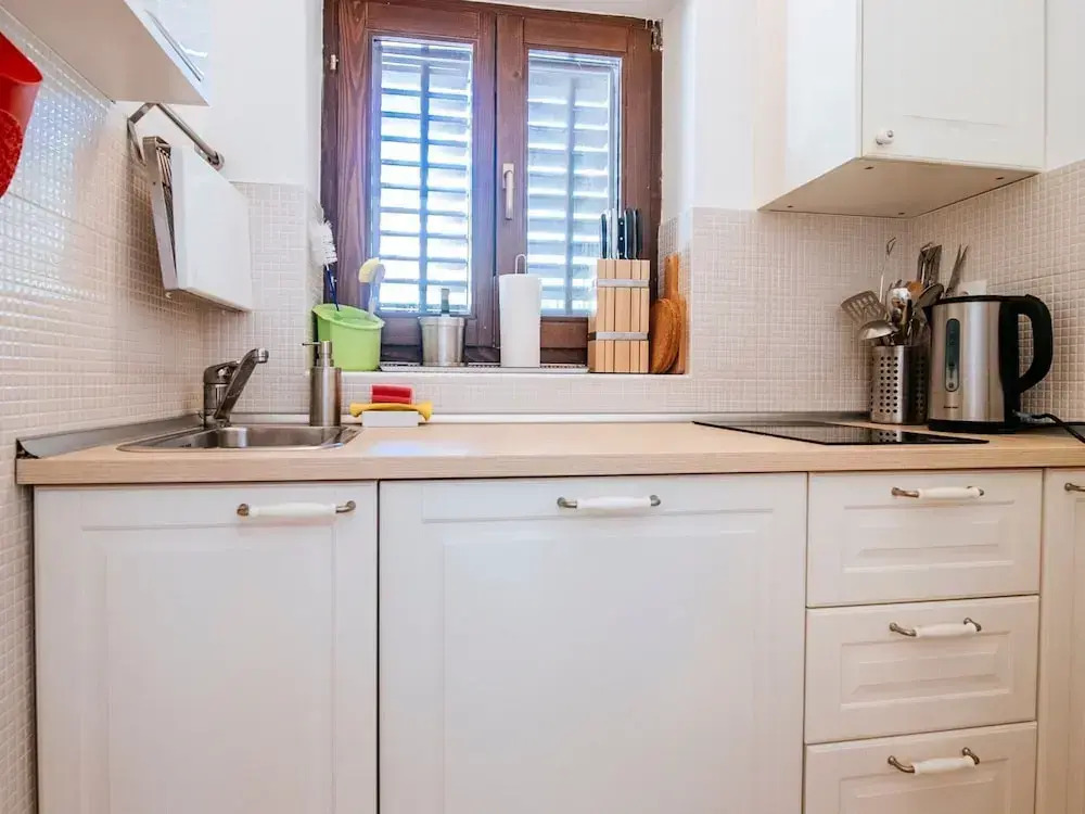 Apartment in Posedarje by the Beach