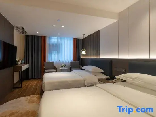 Ruifeng Hotel (Guangzhou Railway Station West Clocks and Watches City)