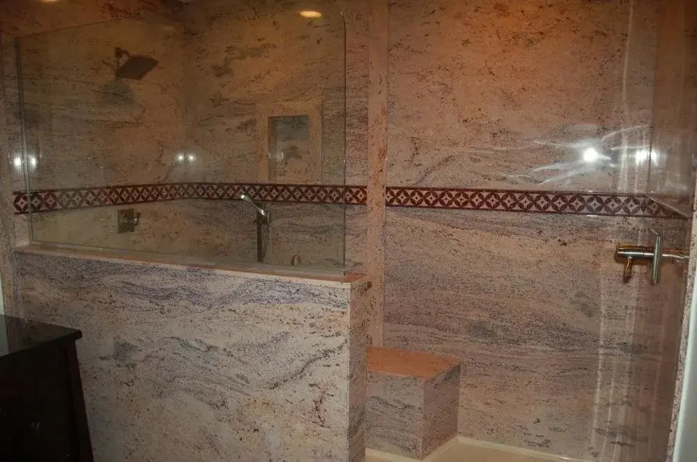 Tux Creek Inn