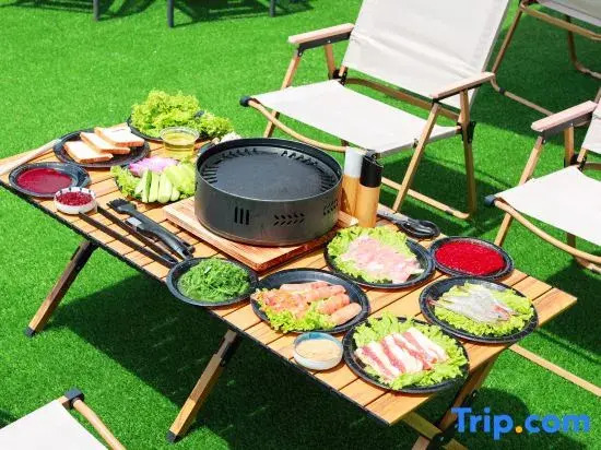 Yu Shangshan Spa and Wellness Vacation Homestay (Laoshan Scenic Area Liuqing River Beach Branch)tay