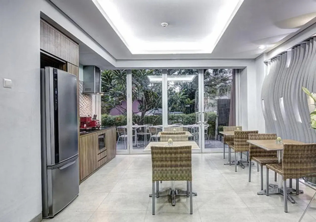 Sampit Residence Managed by FLAT06